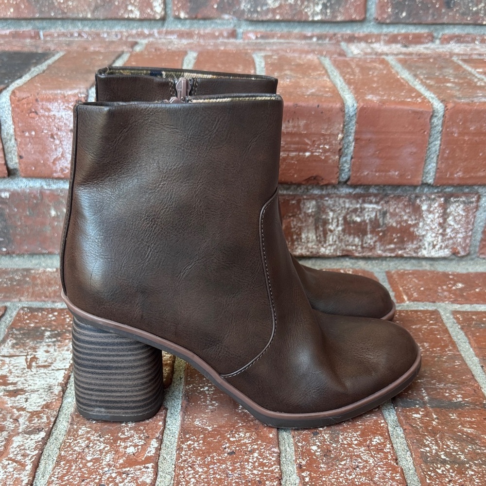 Korks by Kork-Ease Brown Leather Ankle Booties Block Heel Comfort Shoes Size 8M